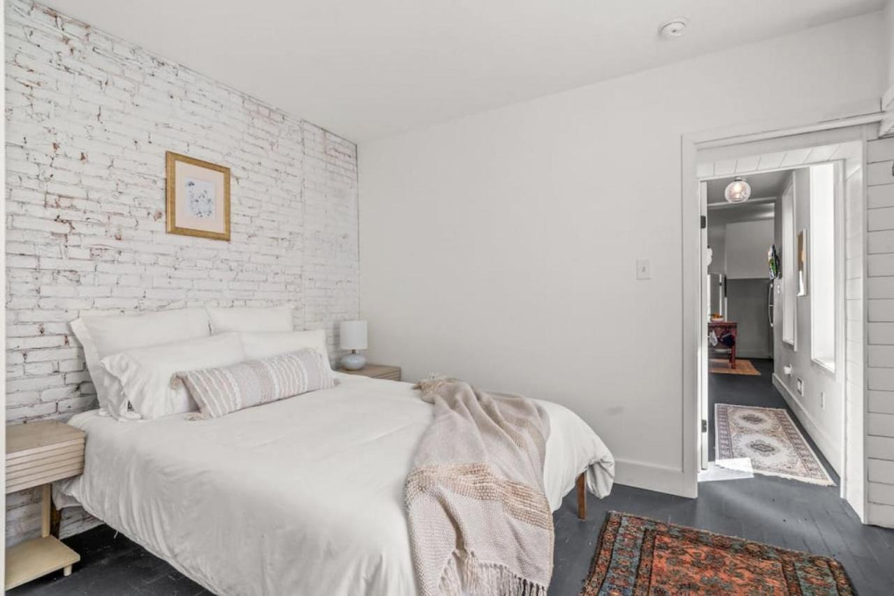 Fishtown Gem 2 Bedroom 2 Bath